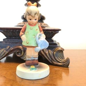 HUMMEL LITTLE GARDENER 1960’s-TMK 3 GOEBEL HUMMEL West Germany No 74 SIGNED